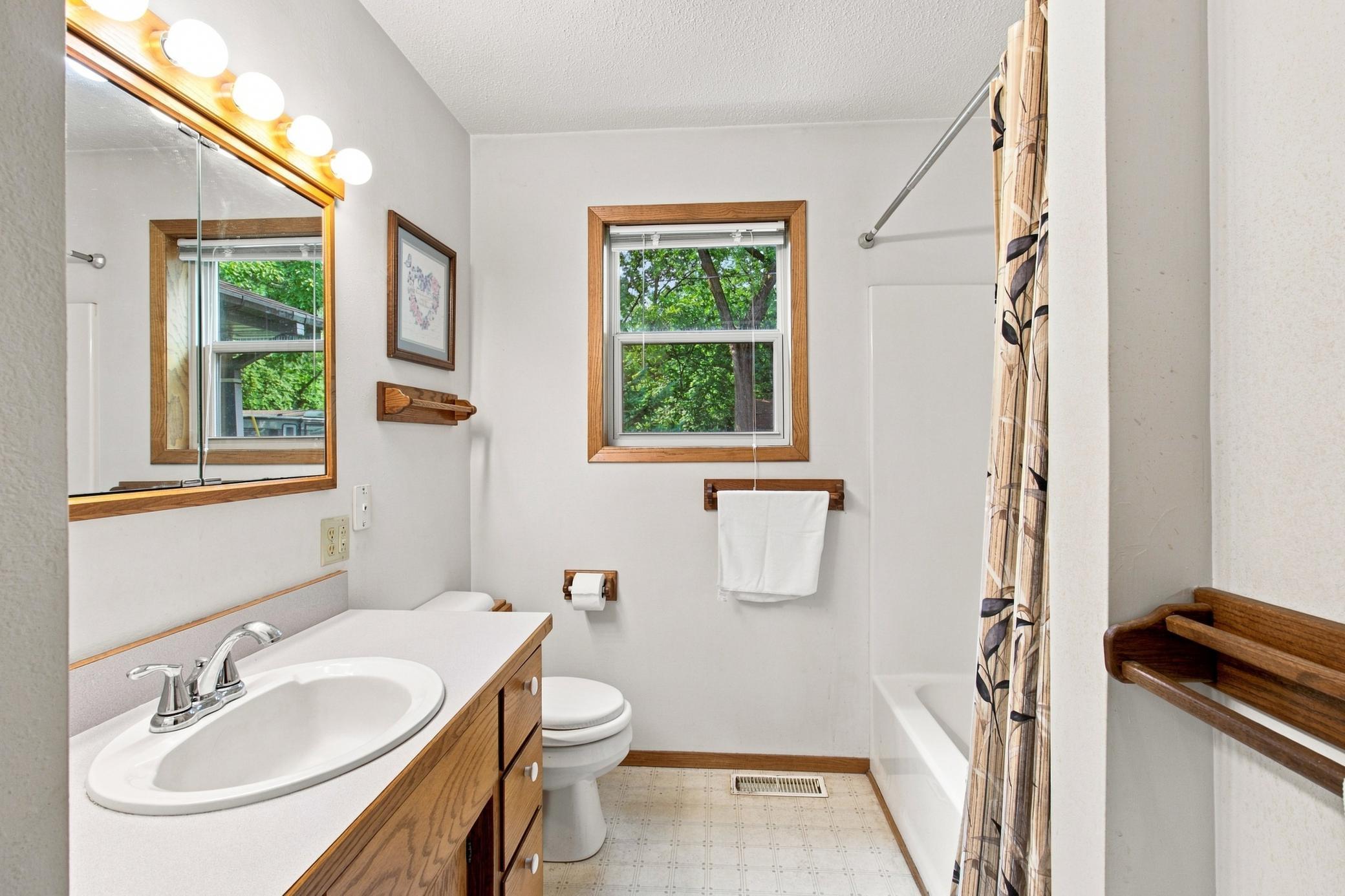 65560 210th Street Property Photo 10
