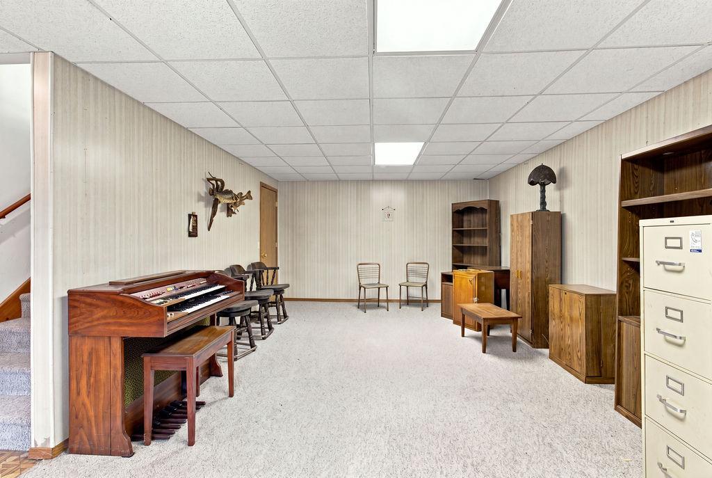 65560 210th Street Property Photo 16