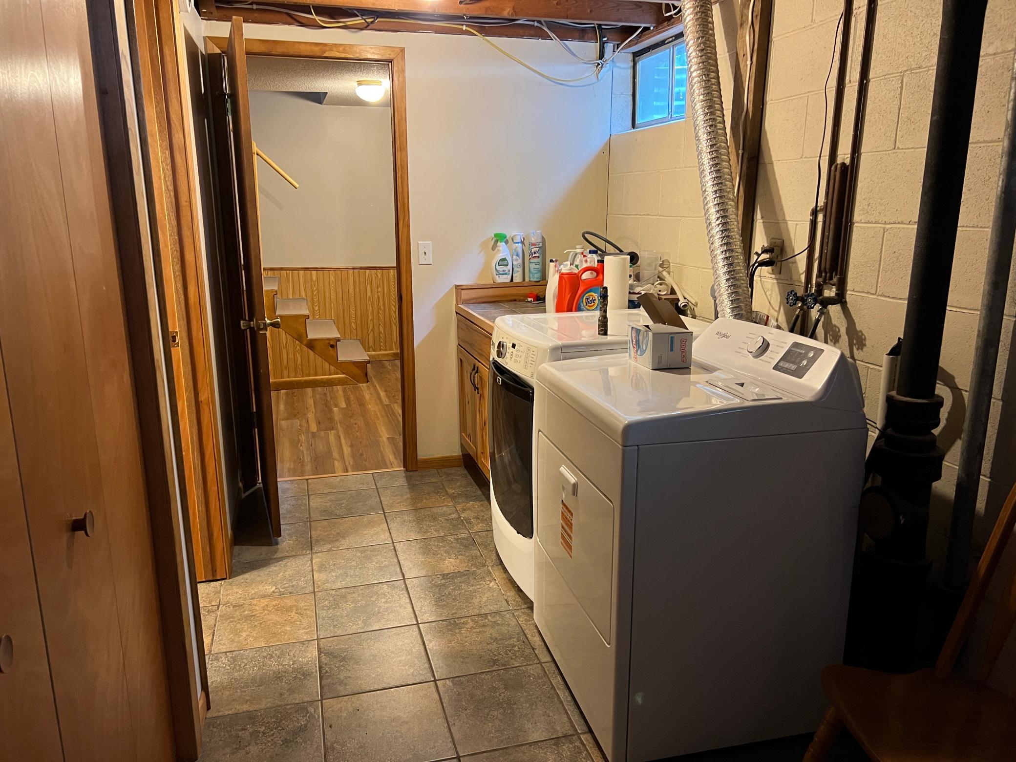 1045 10th Avenue Property Photo 17