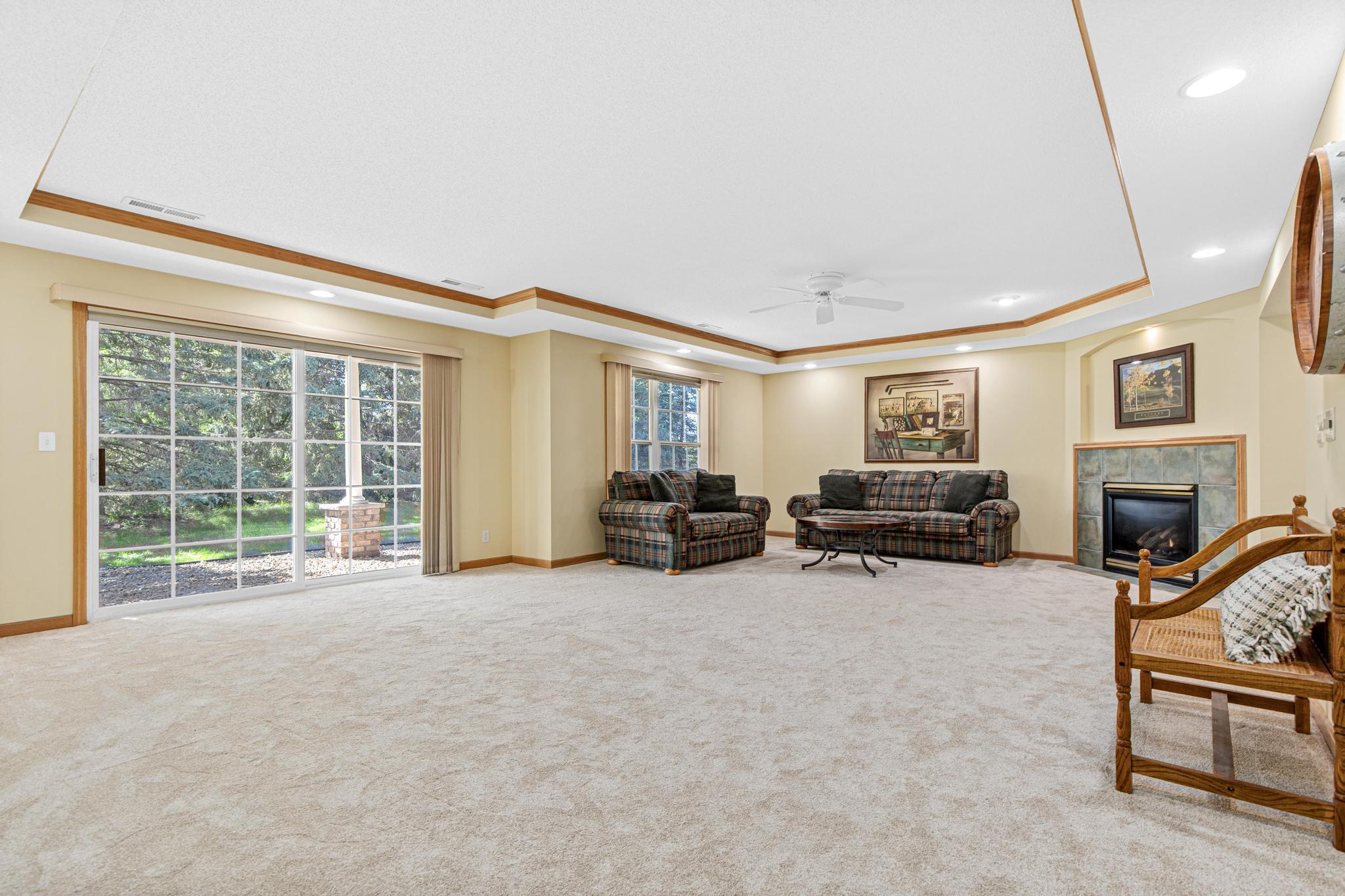 408 Holly Lane N Property Photo 35