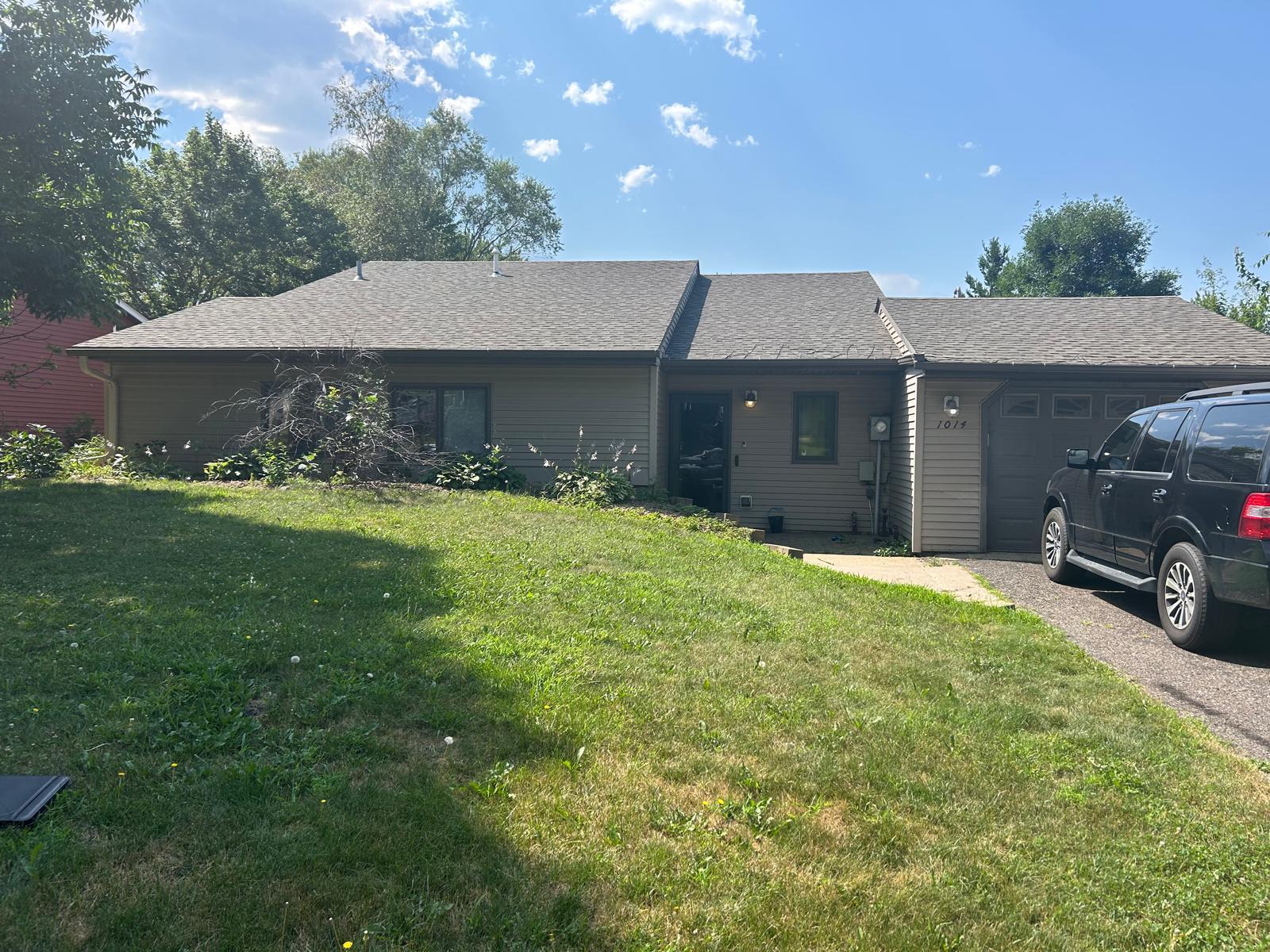 1014 Benedict Drive Property Photo 2