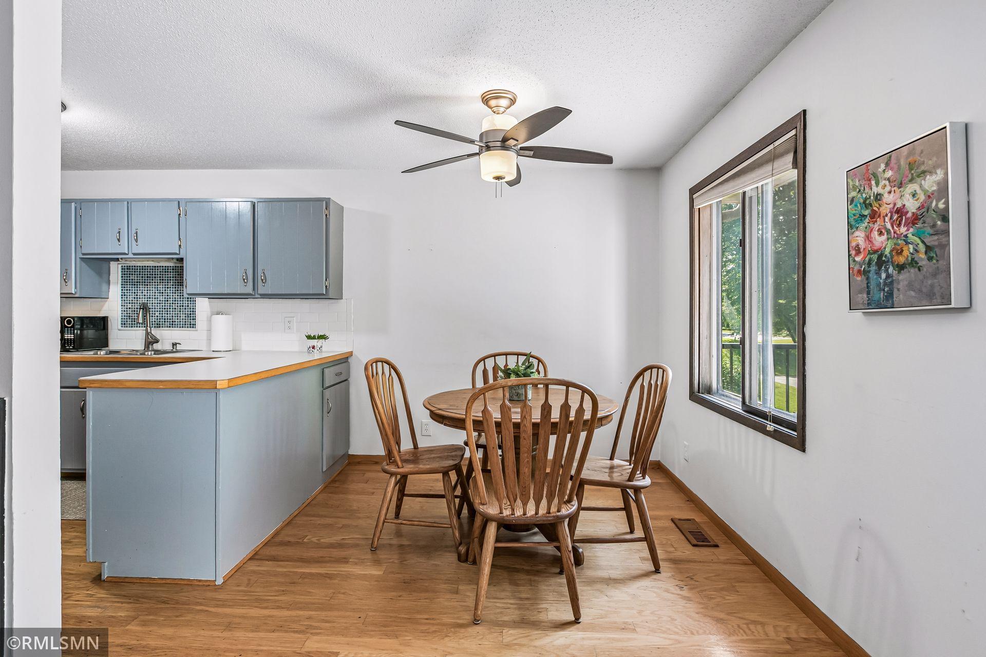 4384 Arden View Court Property Photo 6