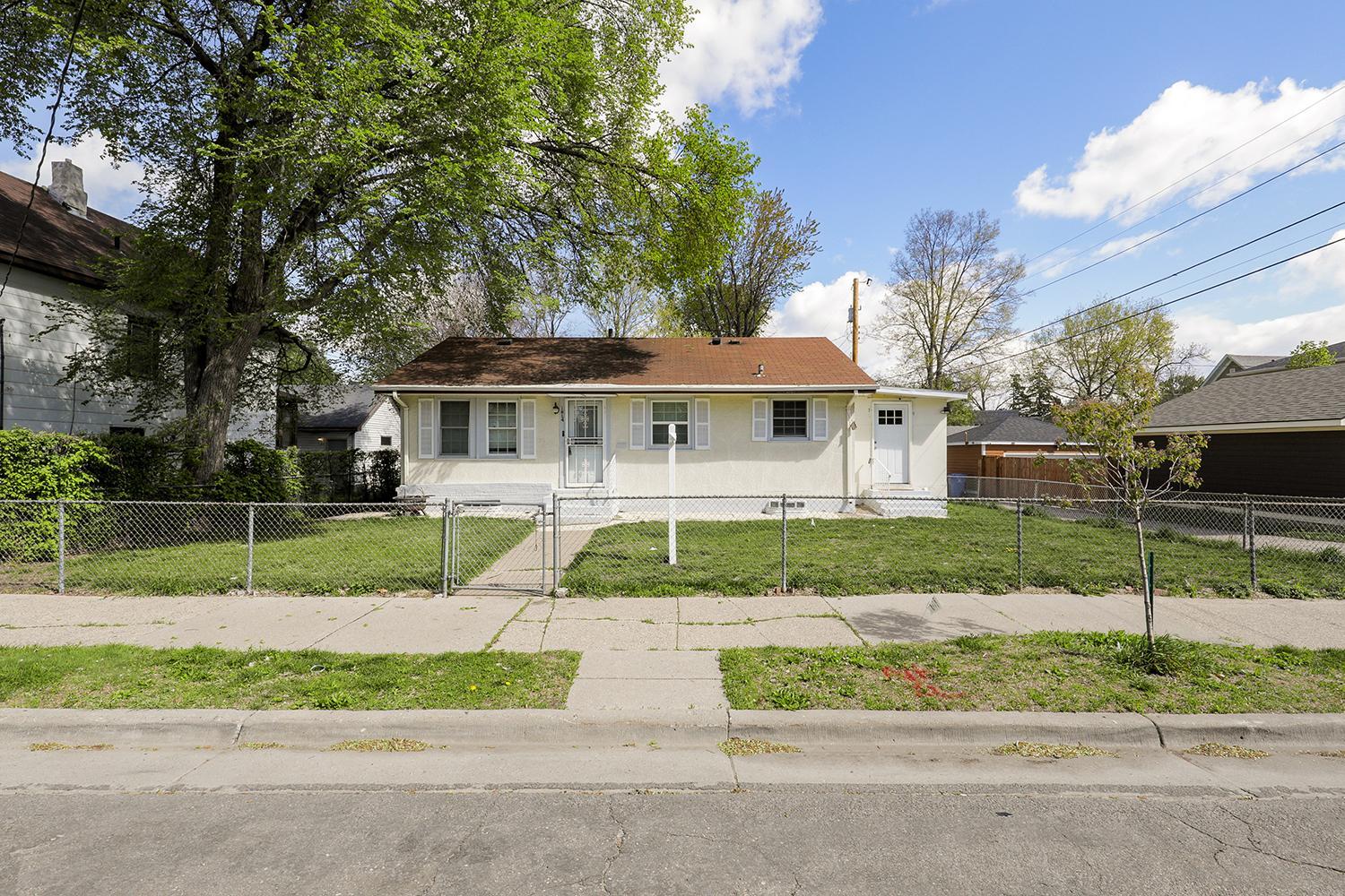 1814 4th Avenue N Property Photo 1