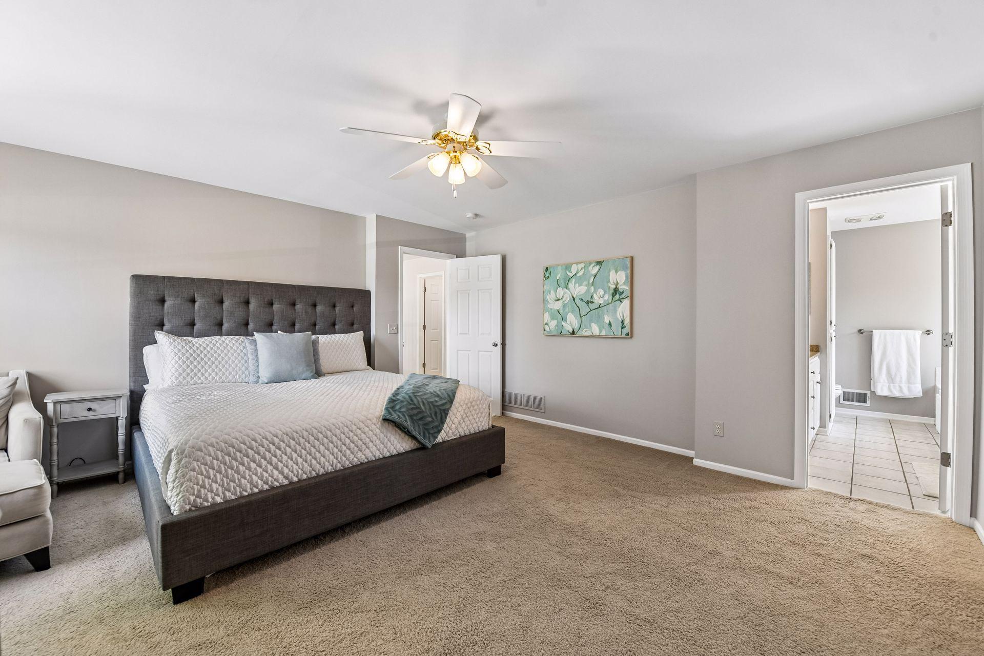 12060 41st Avenue N Property Photo 4