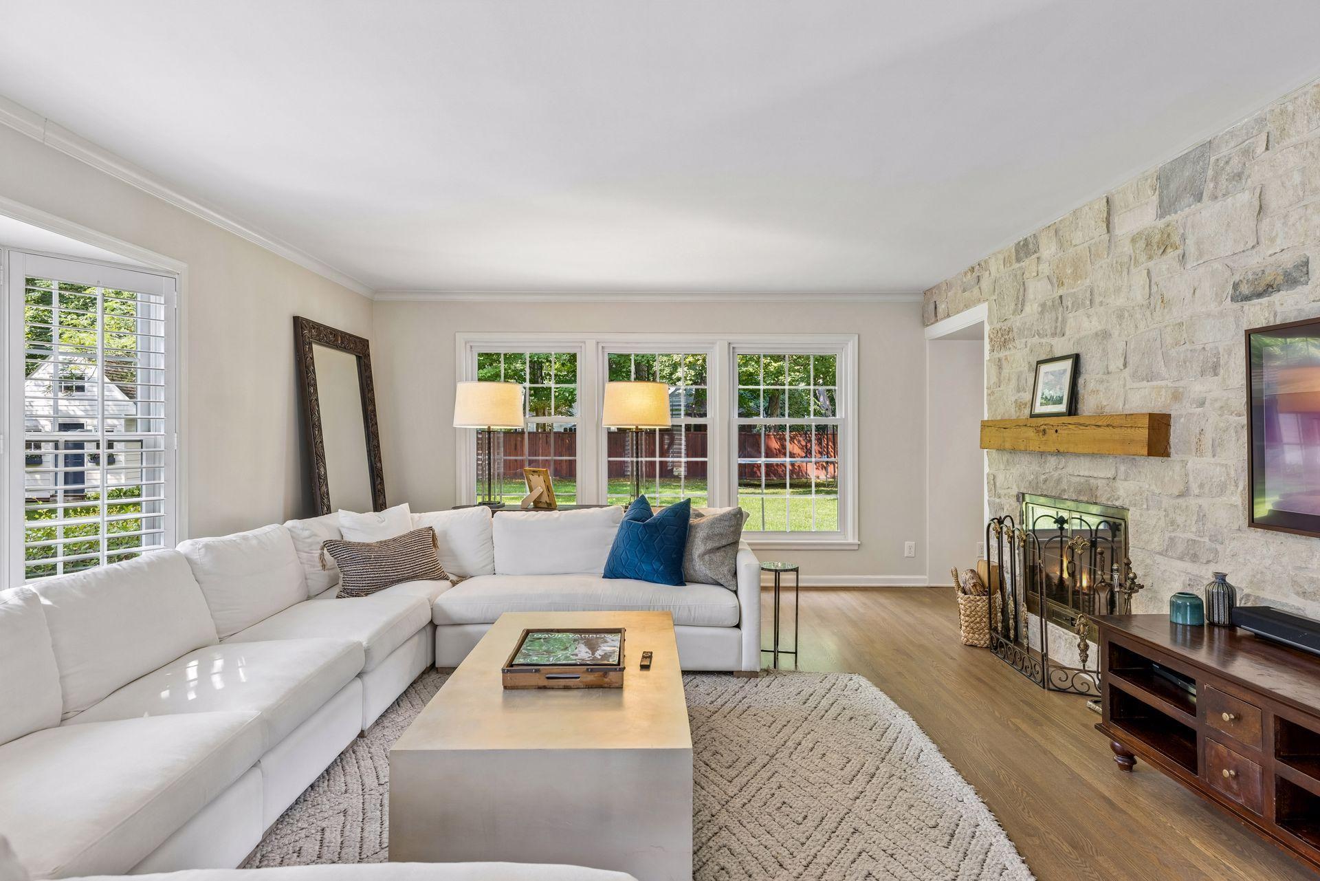18855 Park Avenue Property Photo 28