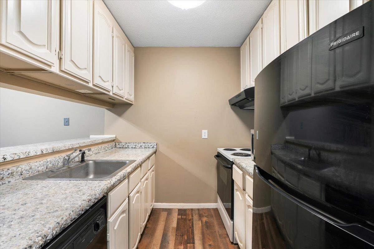 12840 Nicollet Avenue 302 Property Photo 8