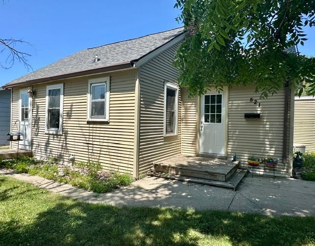 521 5th Avenue E Property Photo 15