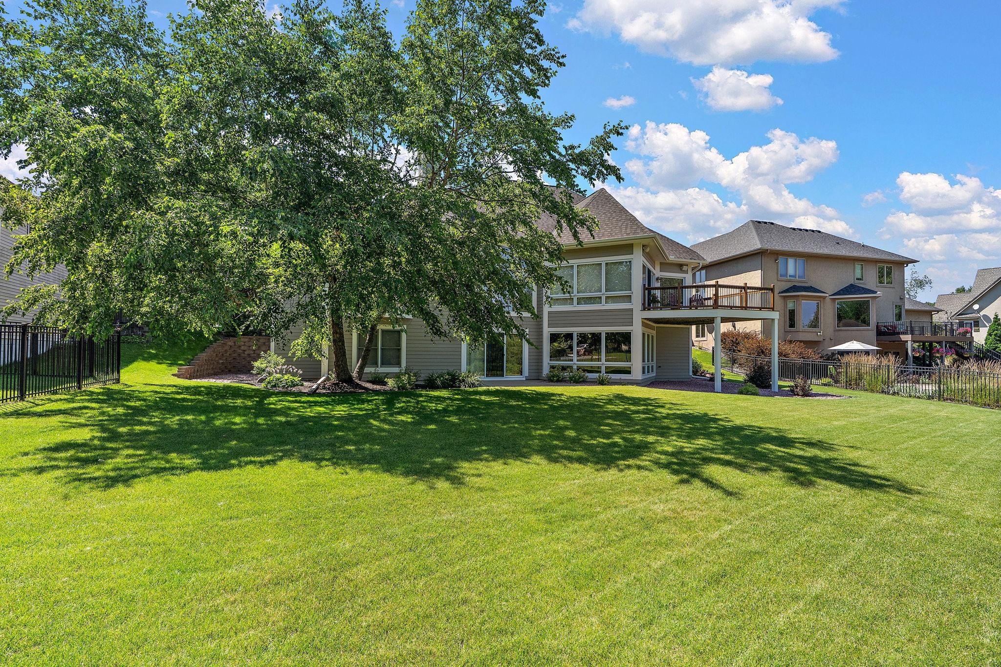 8072 Enclave Circle Property Photo 5