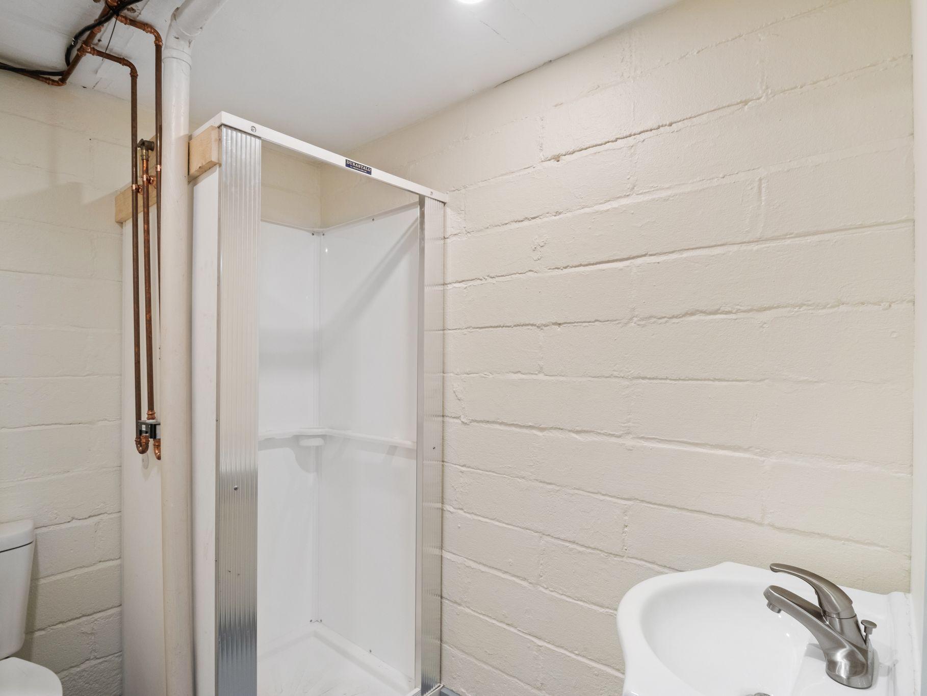 5103 Douglas Drive N Property Photo 27