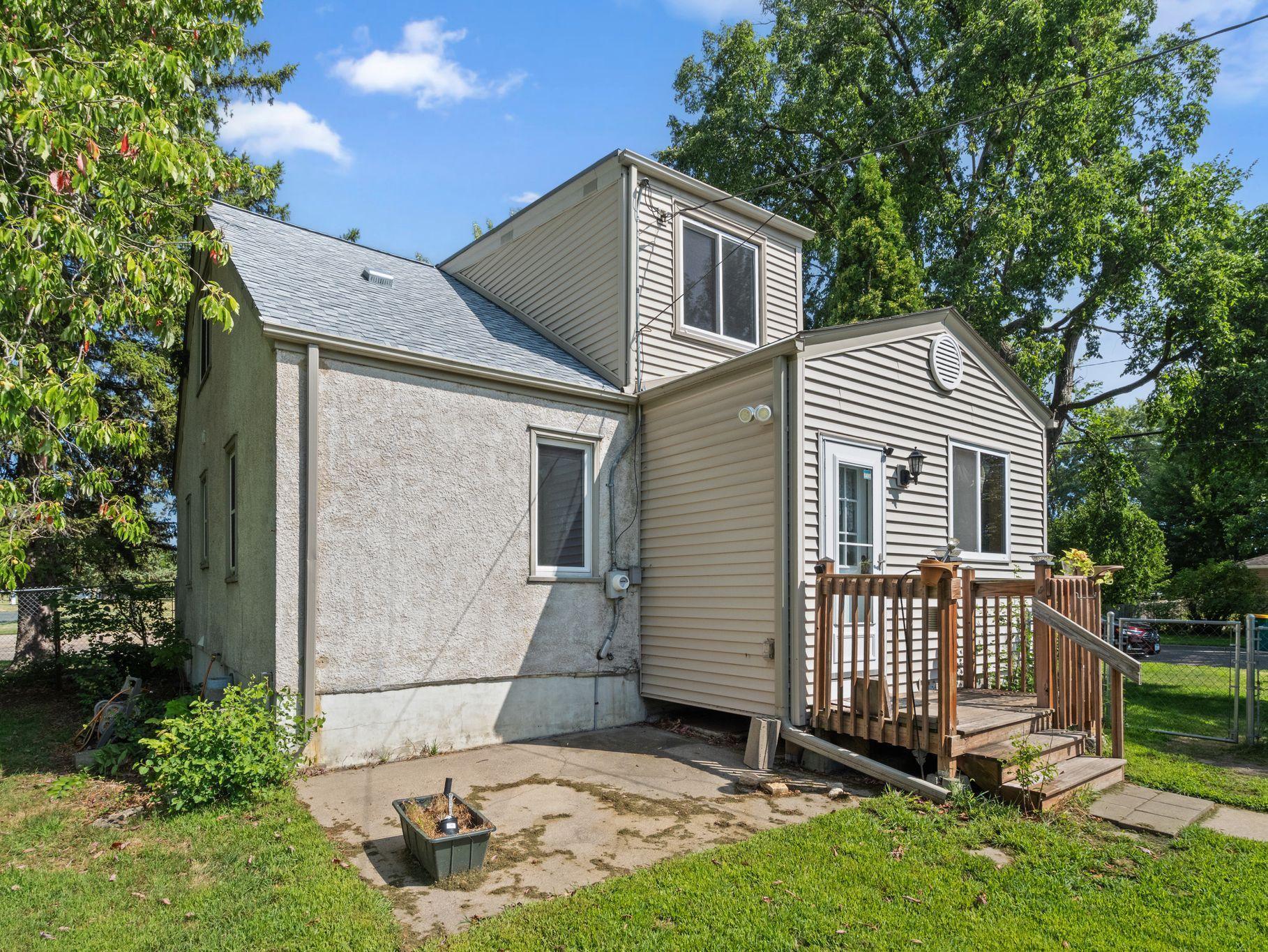 5103 Douglas Drive N Property Photo 29