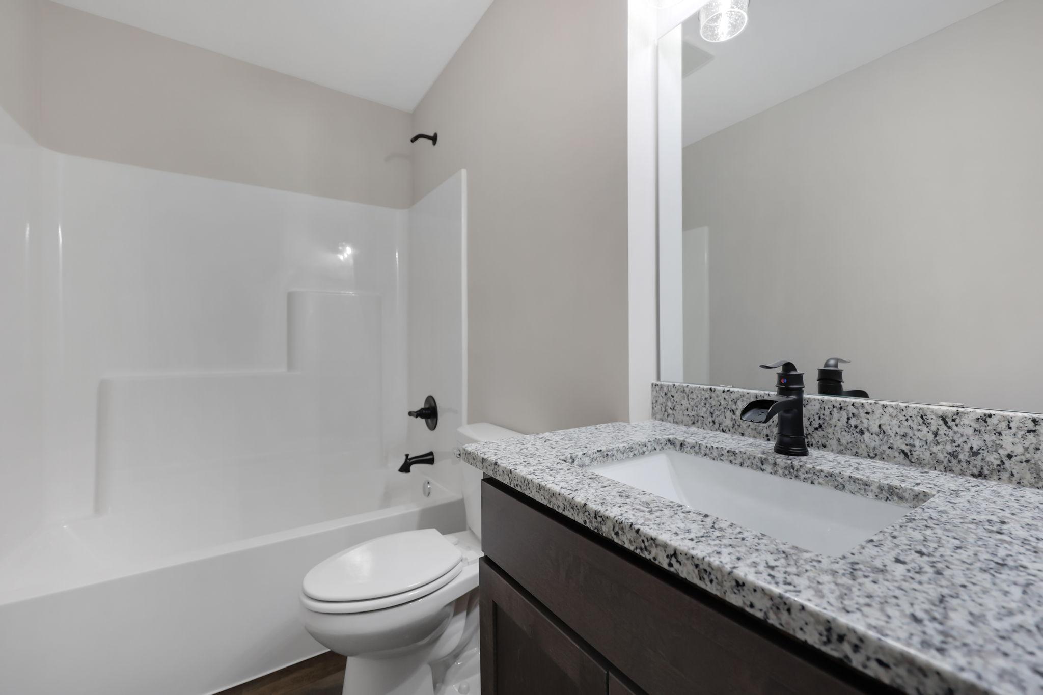 331 Gateway Parkway Property Photo 19