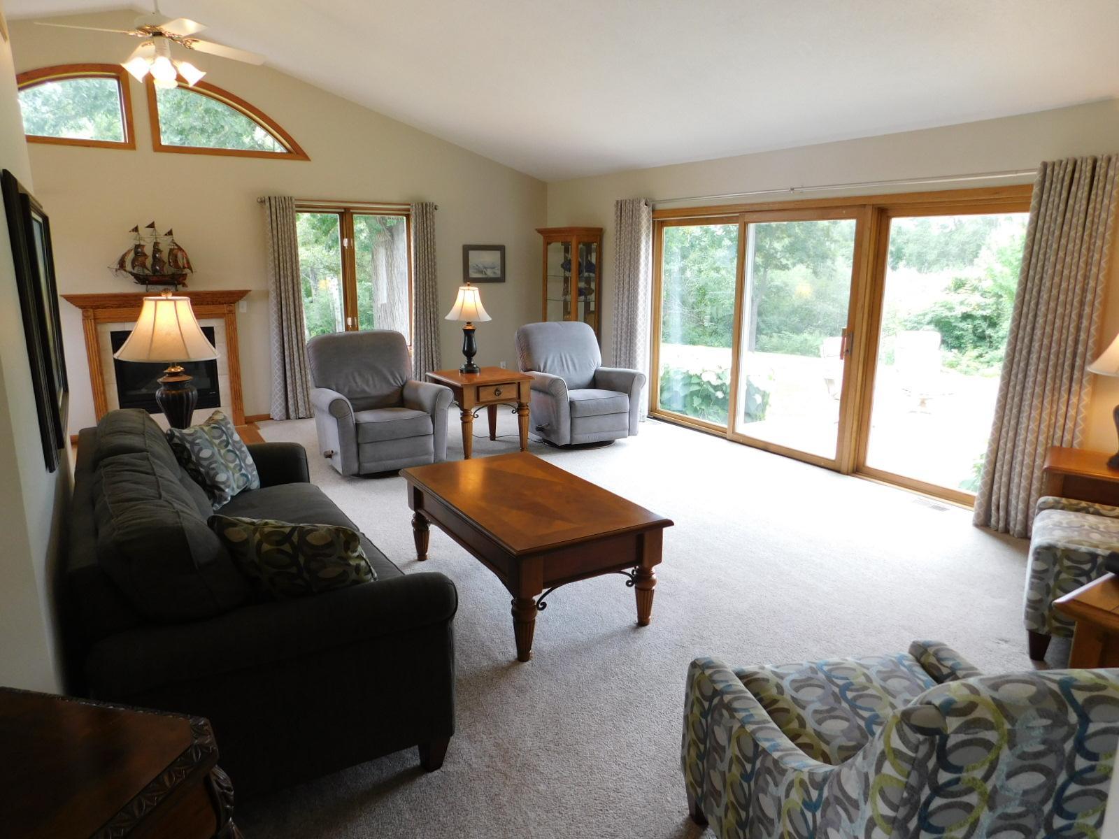 40337 Torchlight Road Property Photo 2
