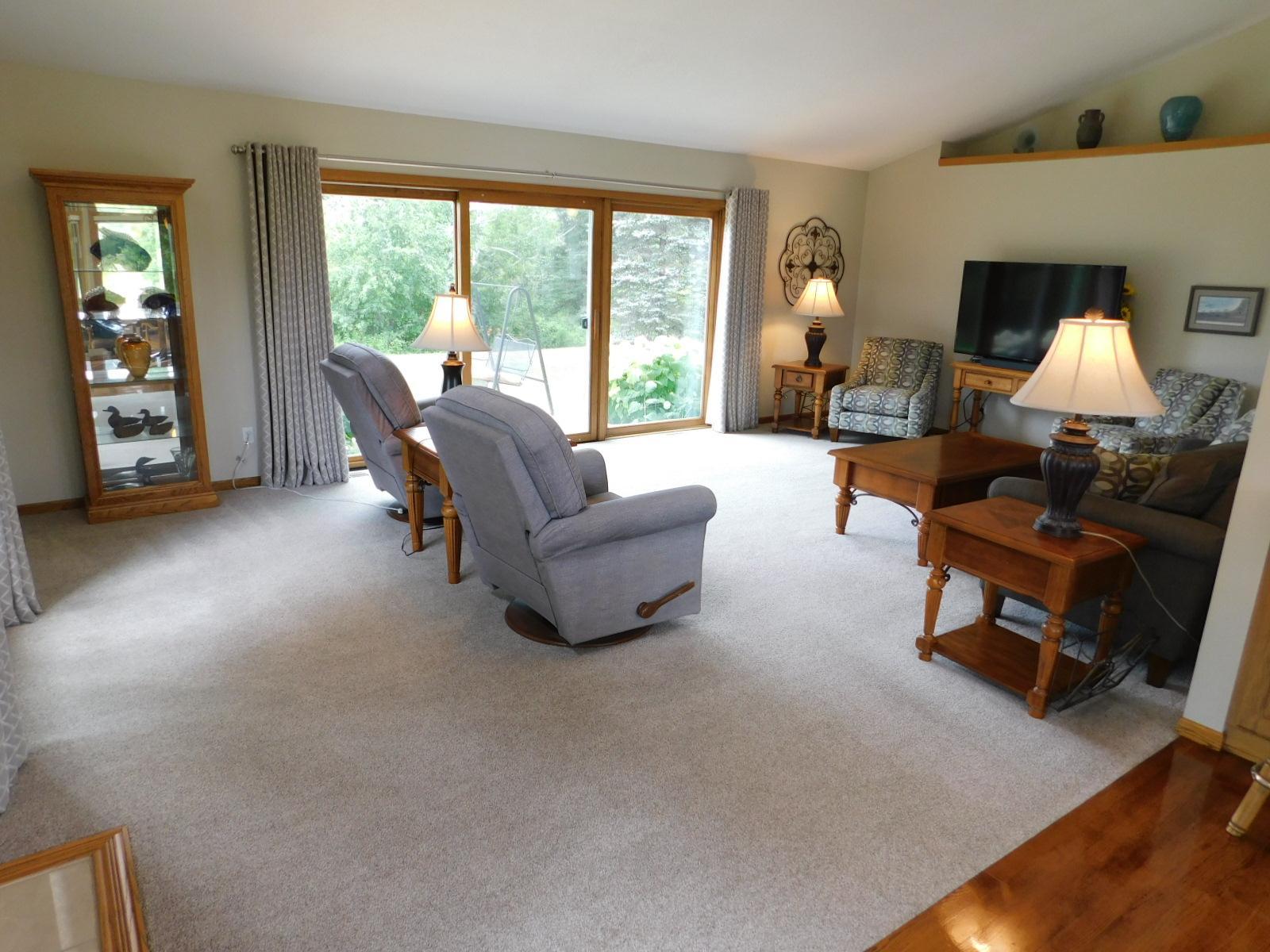 40337 Torchlight Road Property Photo 3