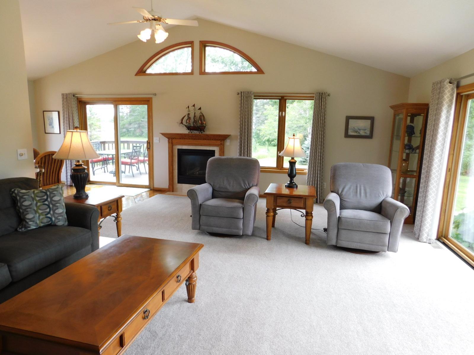 40337 Torchlight Road Property Photo 4