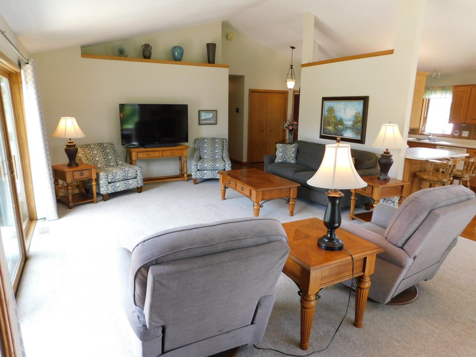 40337 Torchlight Road Property Photo 5