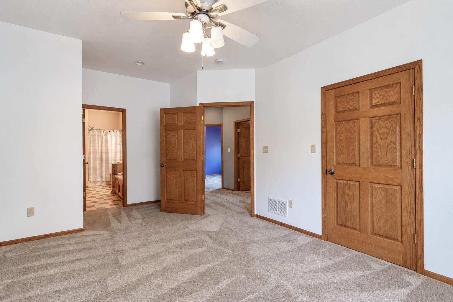 109 Cougar Drive Property Photo 24