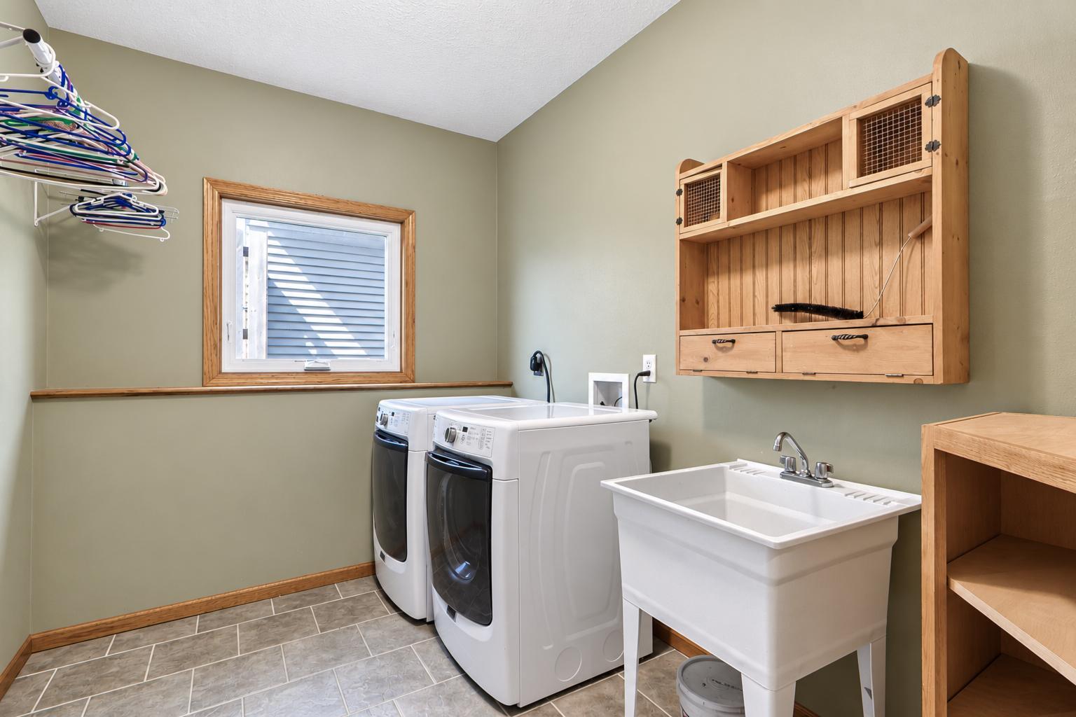 109 Cougar Drive Property Photo 47