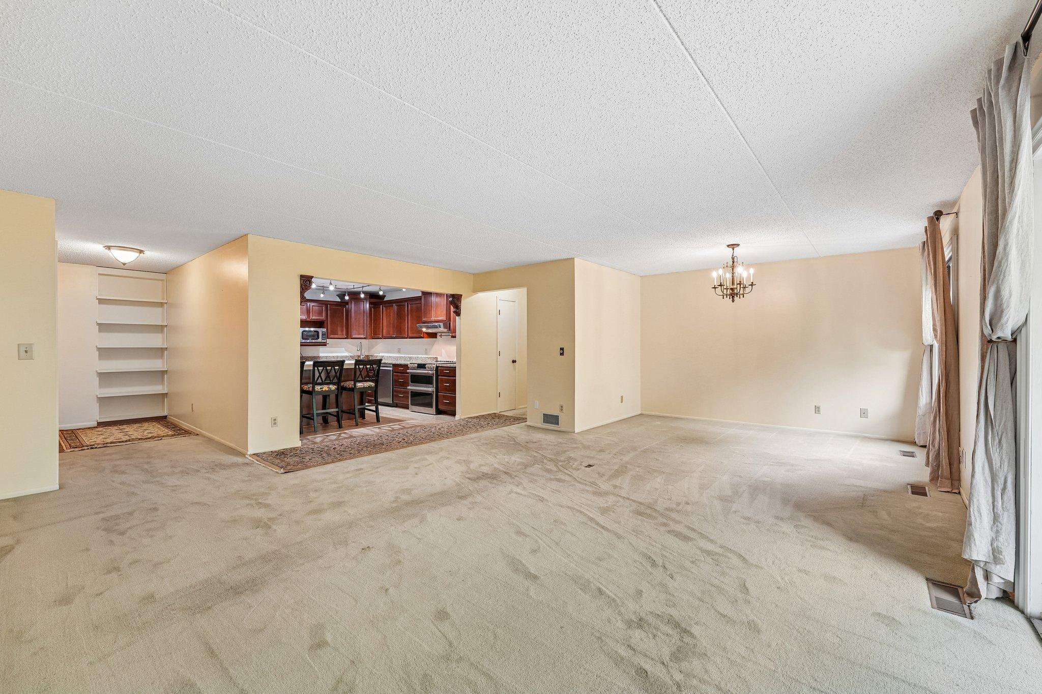 2445 Londin Lane E 202 Property Photo 7