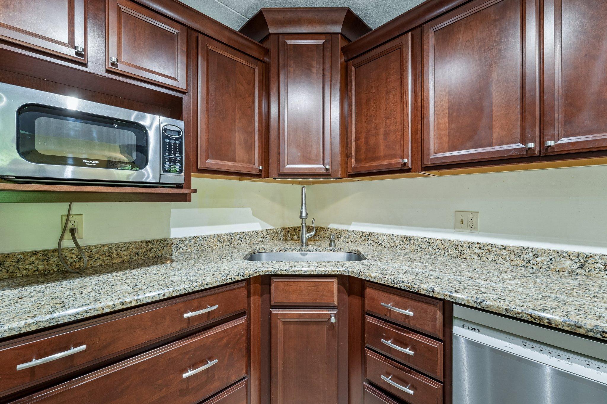 2445 Londin Lane E 202 Property Photo 11