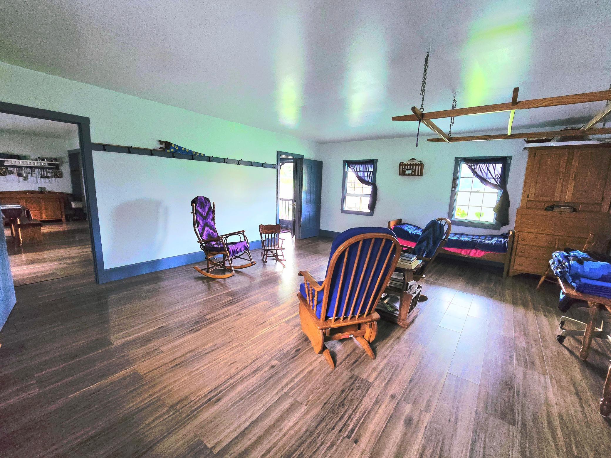 18395 Game Road Property Photo 4