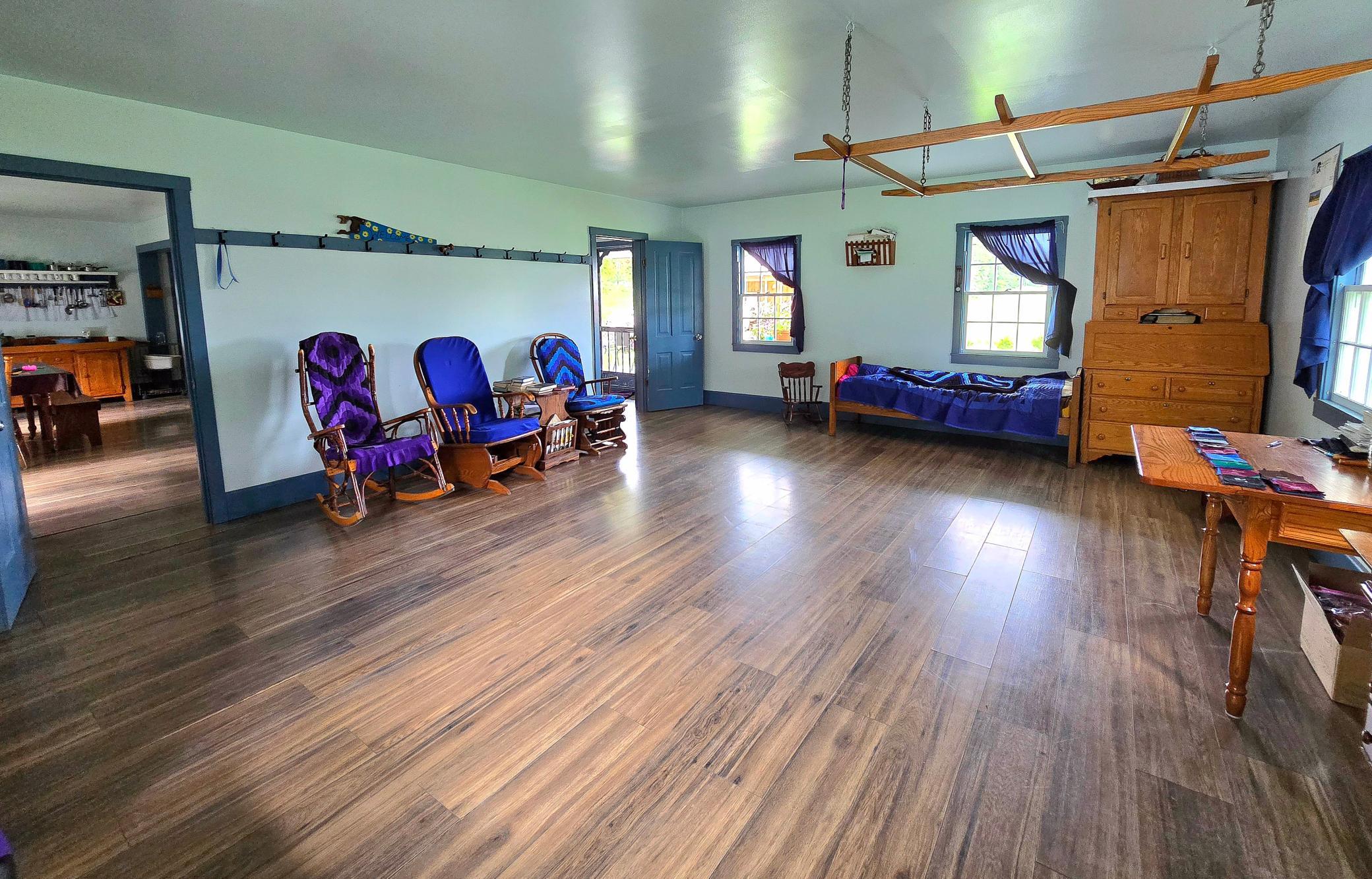 18395 Game Road Property Photo 6