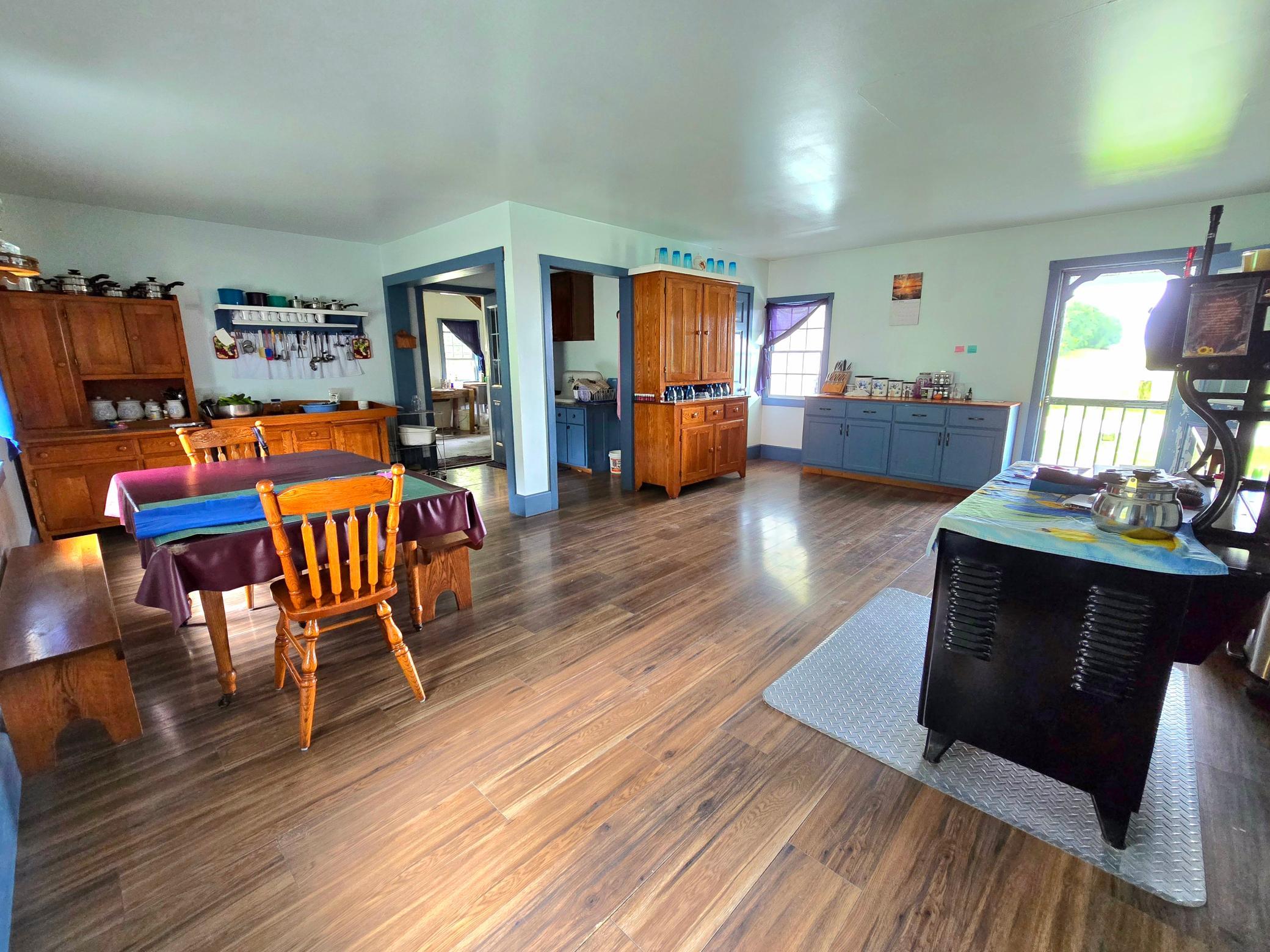 18395 Game Road Property Photo 9