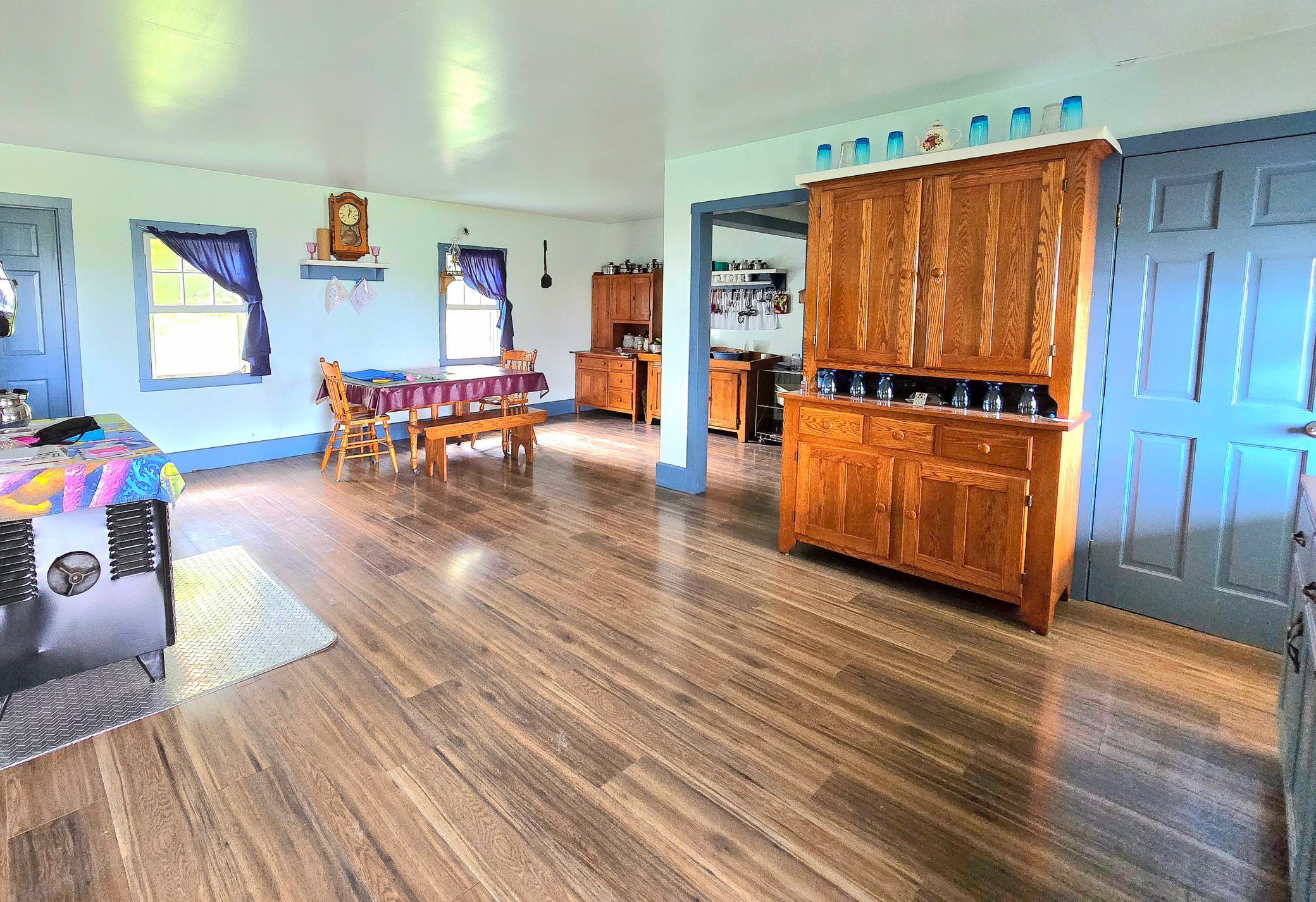 18395 Game Road Property Photo 12
