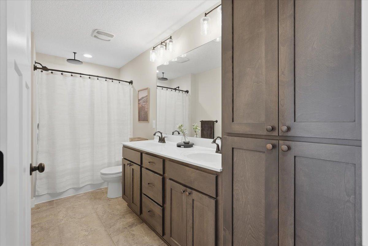 1121 Eulaine Circle Property Photo 17