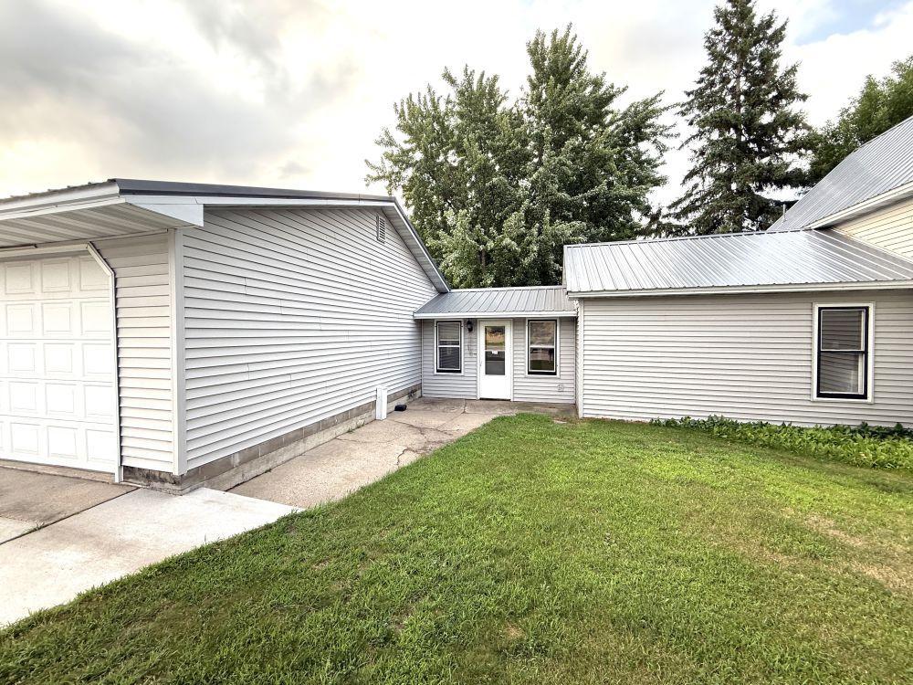 101 E Birch Avenue Property Photo 7