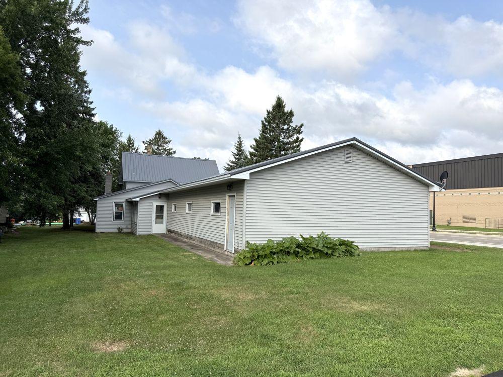 101 E Birch Avenue Property Photo 12
