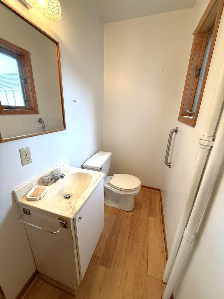 101 E Birch Avenue Property Photo 20