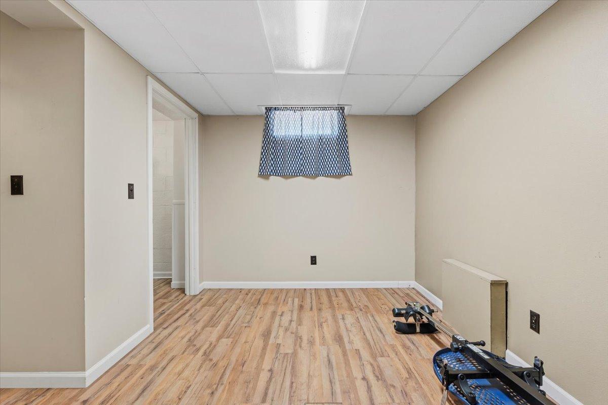 320 North Street E Property Photo 20