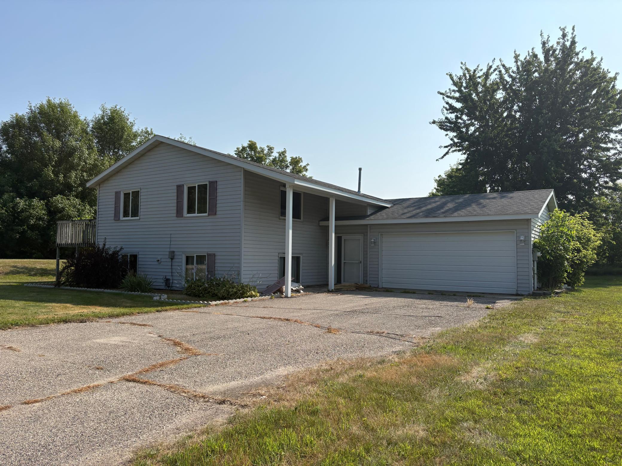 19900 Sunny Lane Property Photo 1
