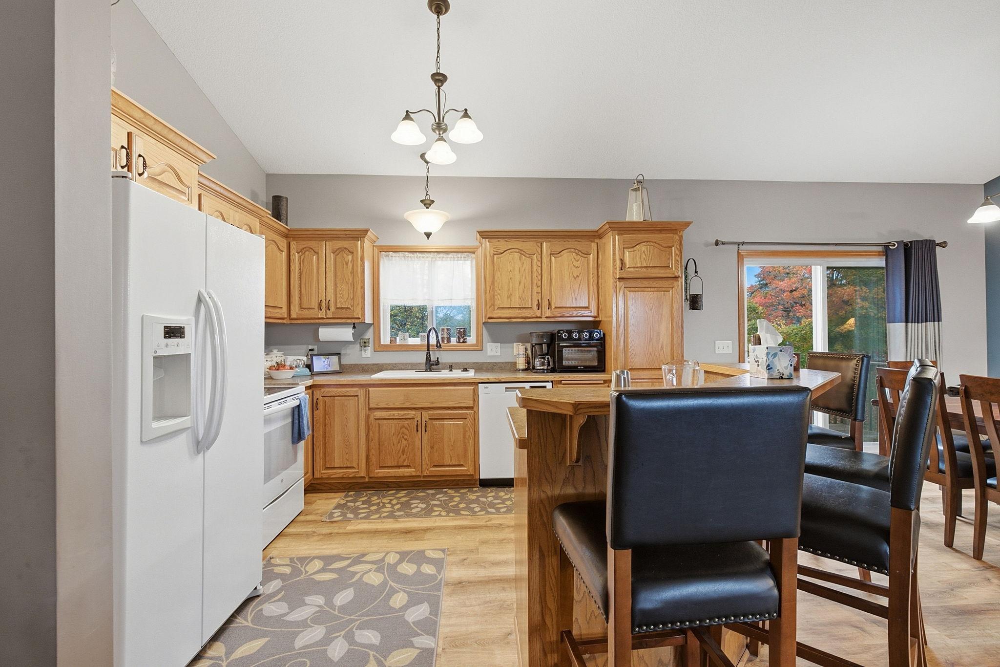 420 Moline Loop Nw Property Photo 8