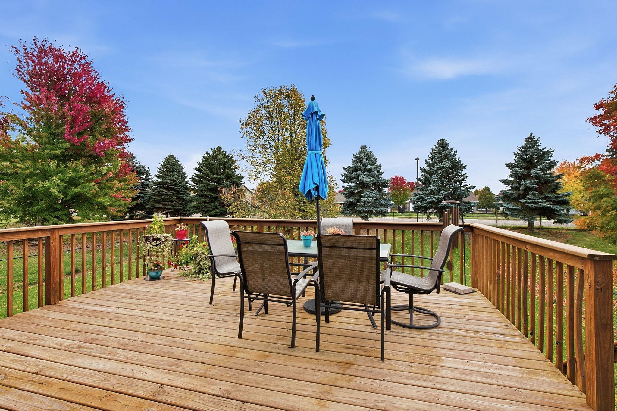 420 Moline Loop Nw Property Photo 11