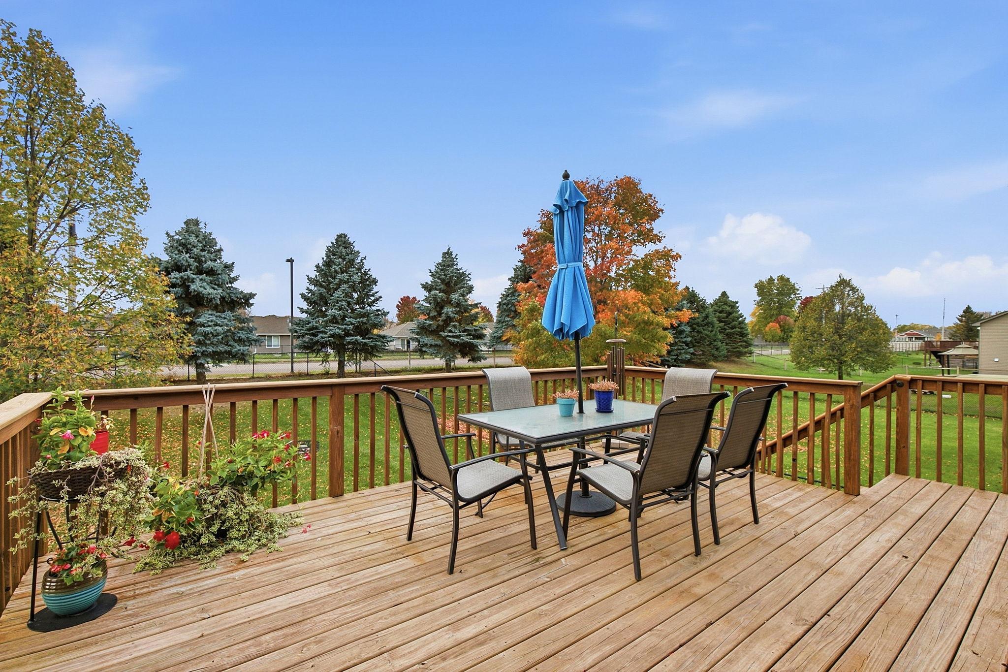 420 Moline Loop Nw Property Photo 12
