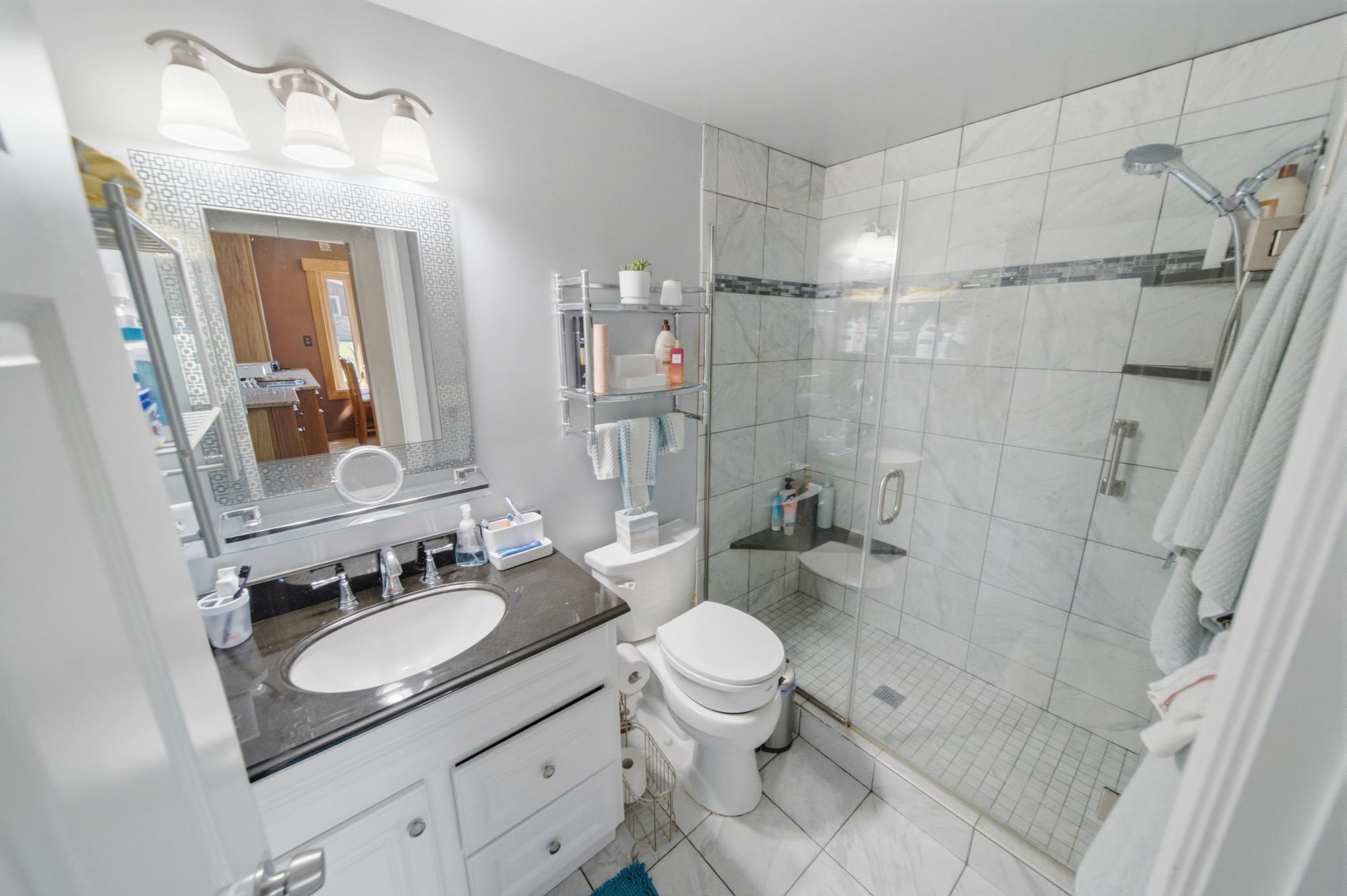1253 8th Avenue Se Property Photo 10