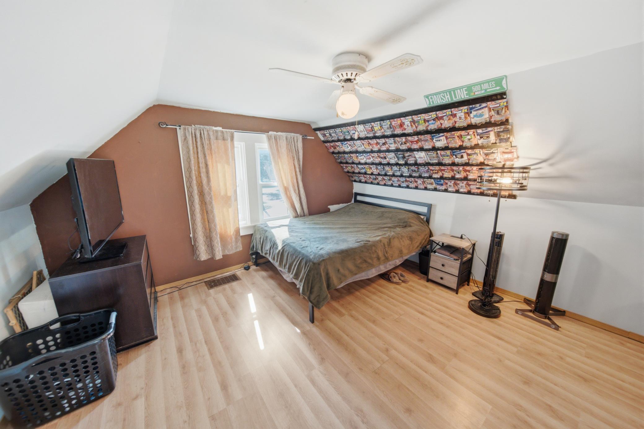 1253 8th Avenue Se Property Photo 15