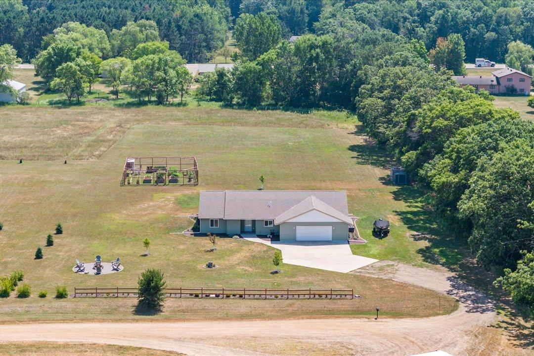 10505 Kinder Corners Property Photo 3