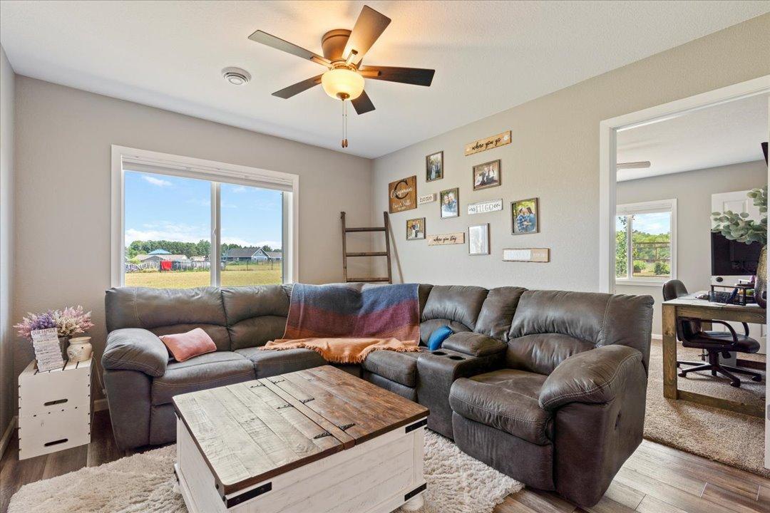 10505 Kinder Corners Property Photo 25