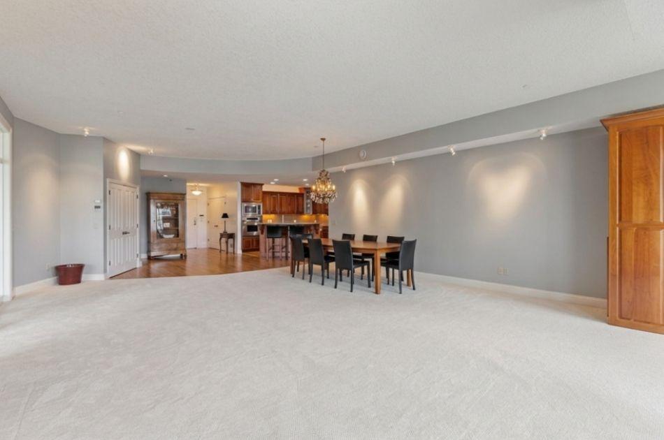 21957 Minnetonka Boulevard 17 Property Photo 8