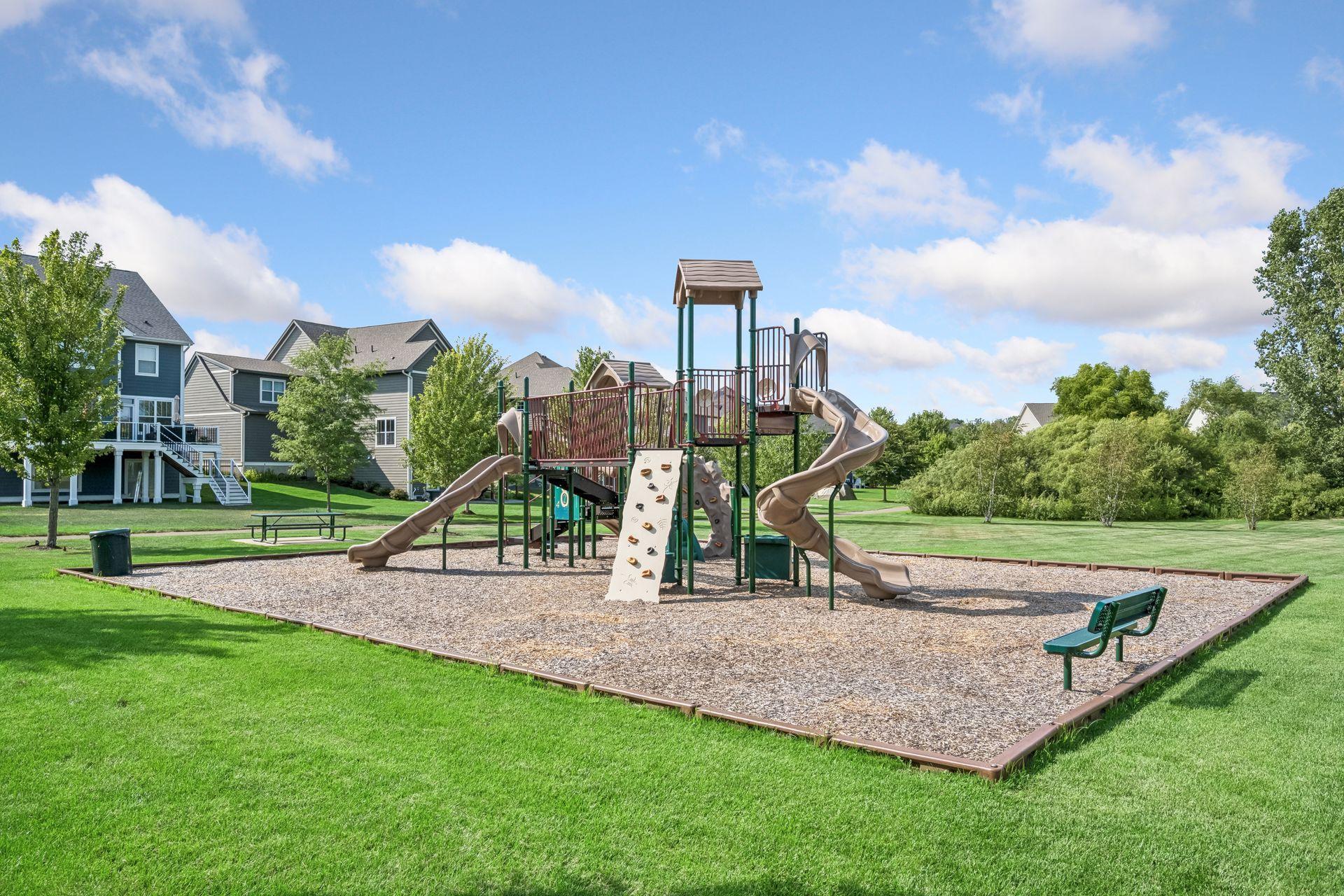 4925 Otter Trail Ne Property Photo 52