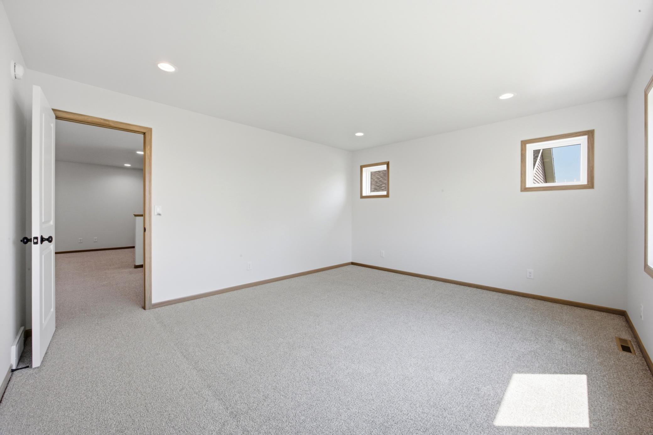 967 61st Avenue W Property Photo 18