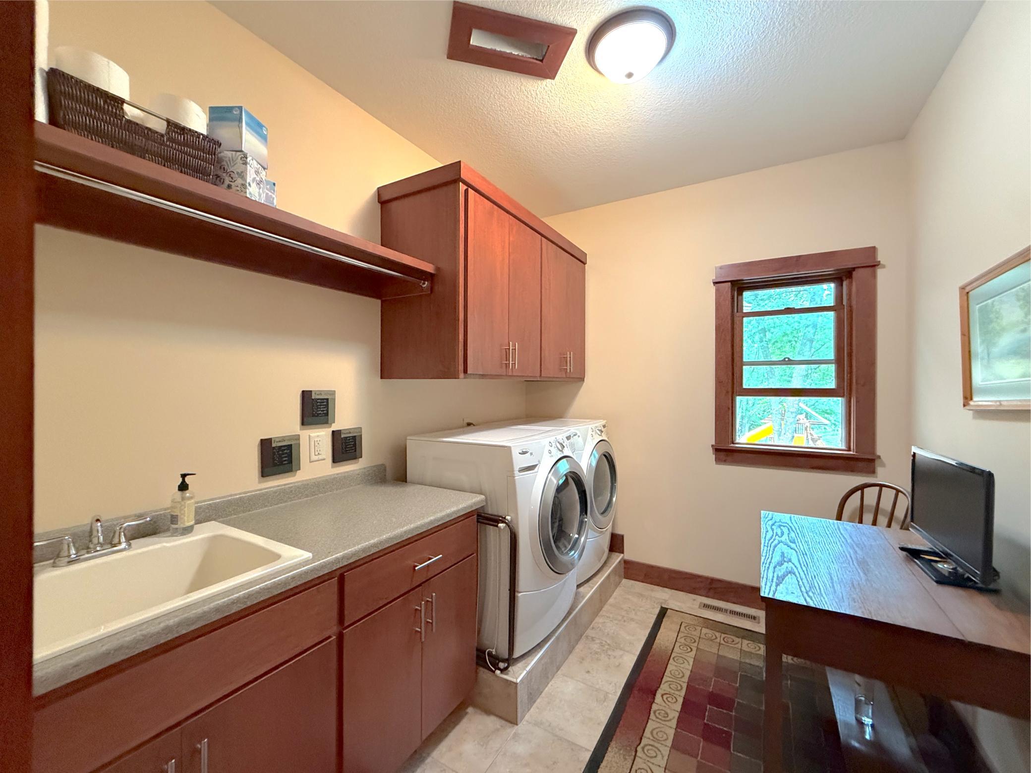 12662 Louisa Court Property Photo 31