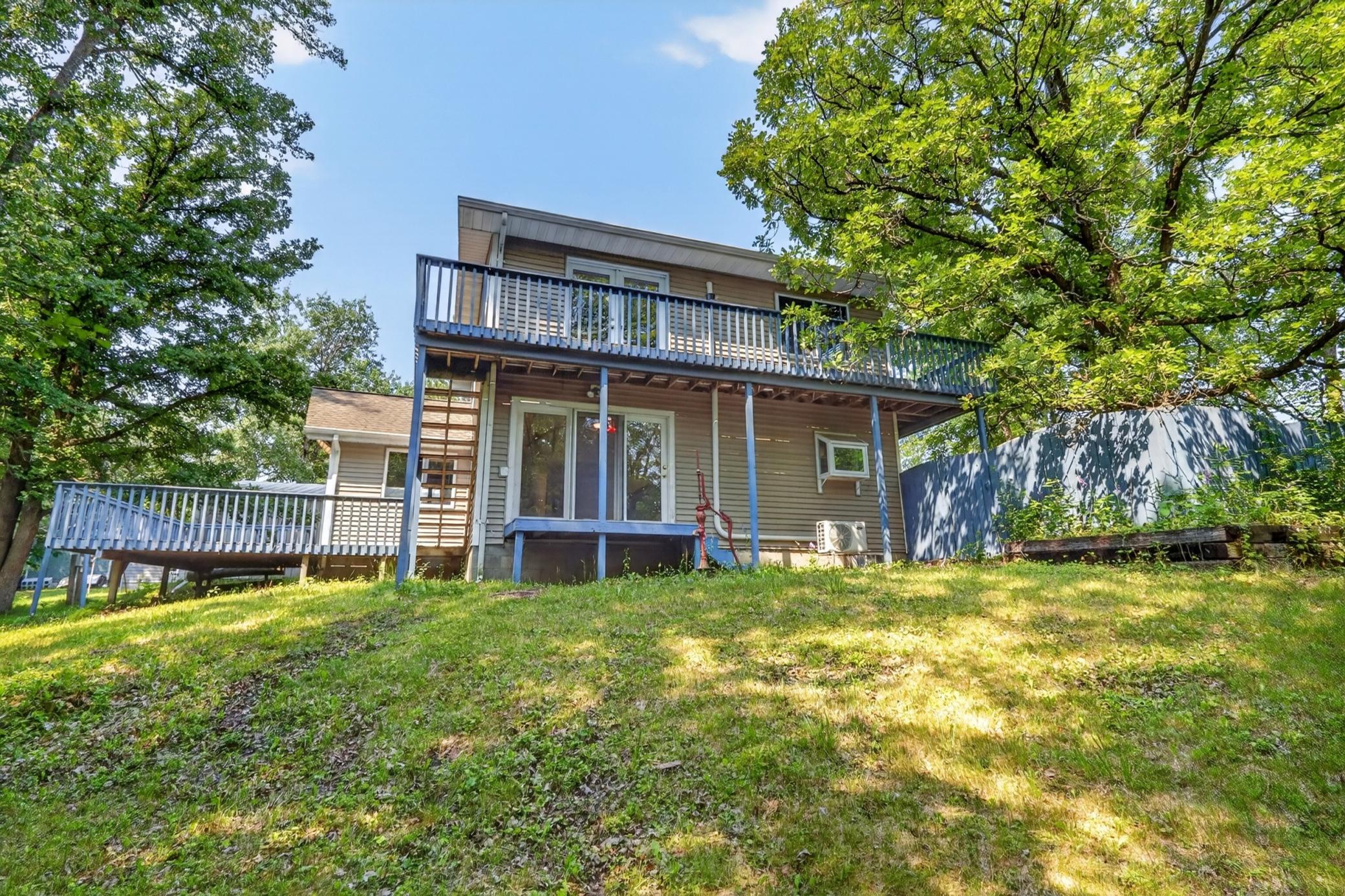 100 Cedar Street Property Photo 7