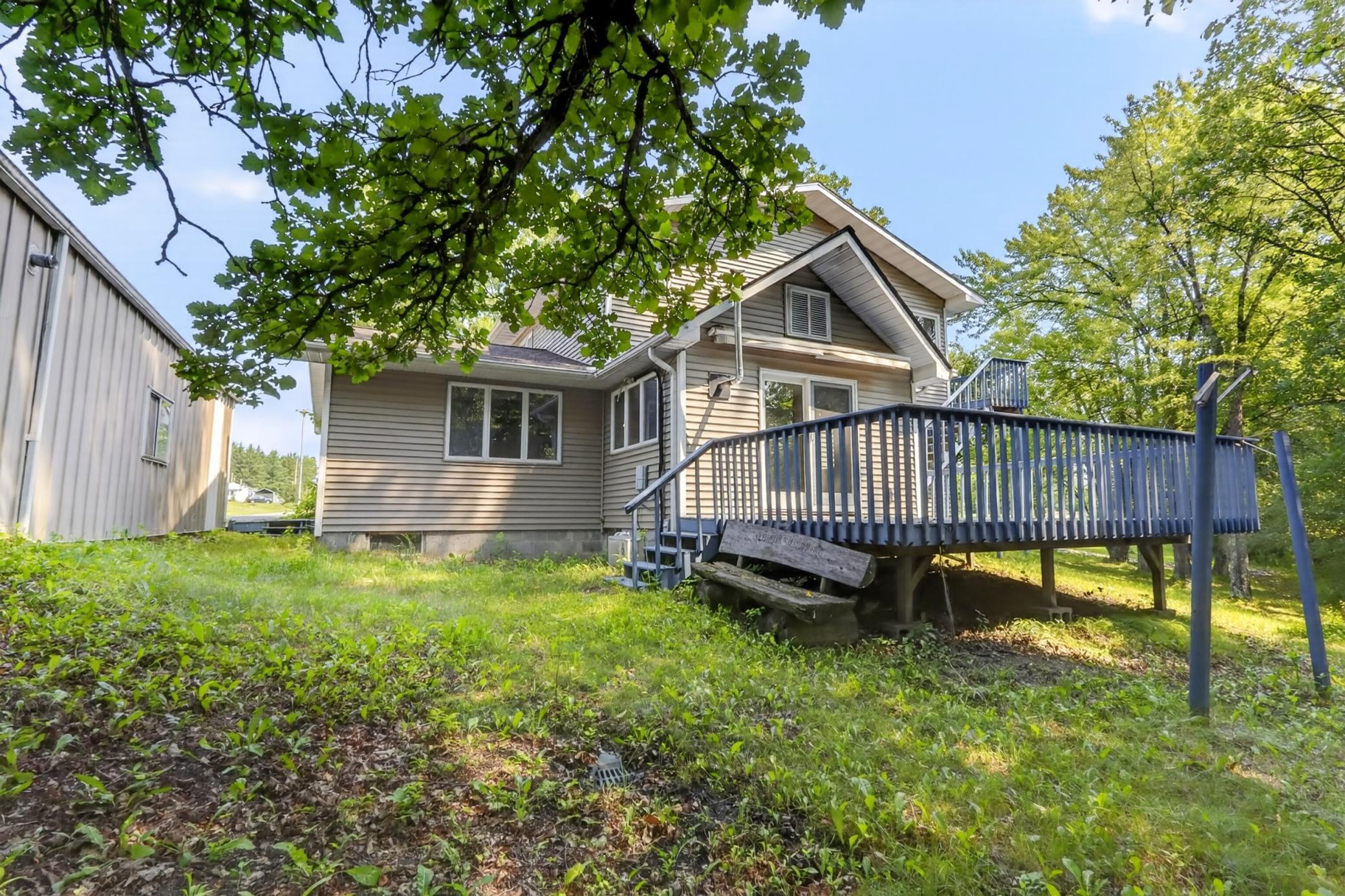 100 Cedar Street Property Photo 8