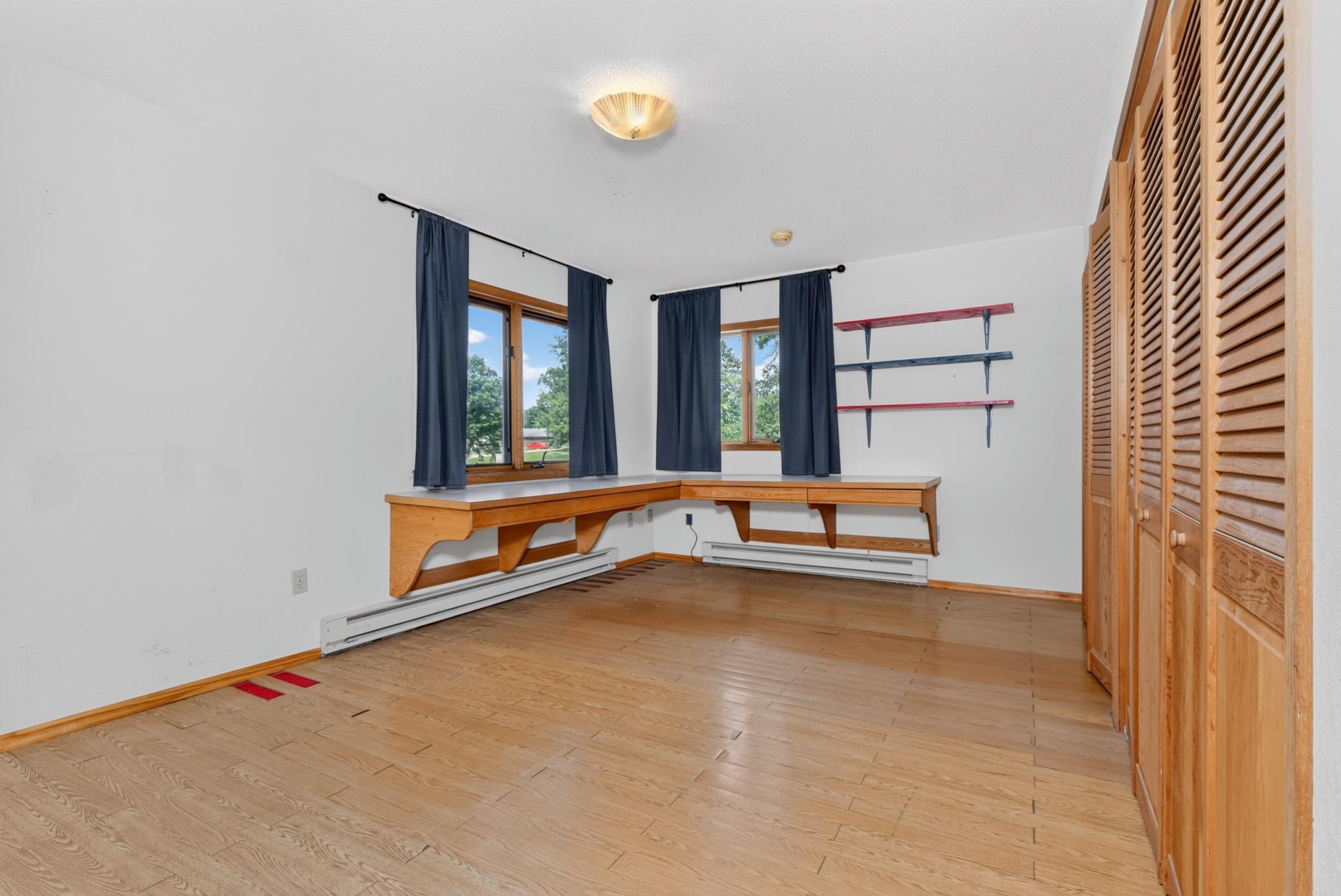 100 Cedar Street Property Photo 27