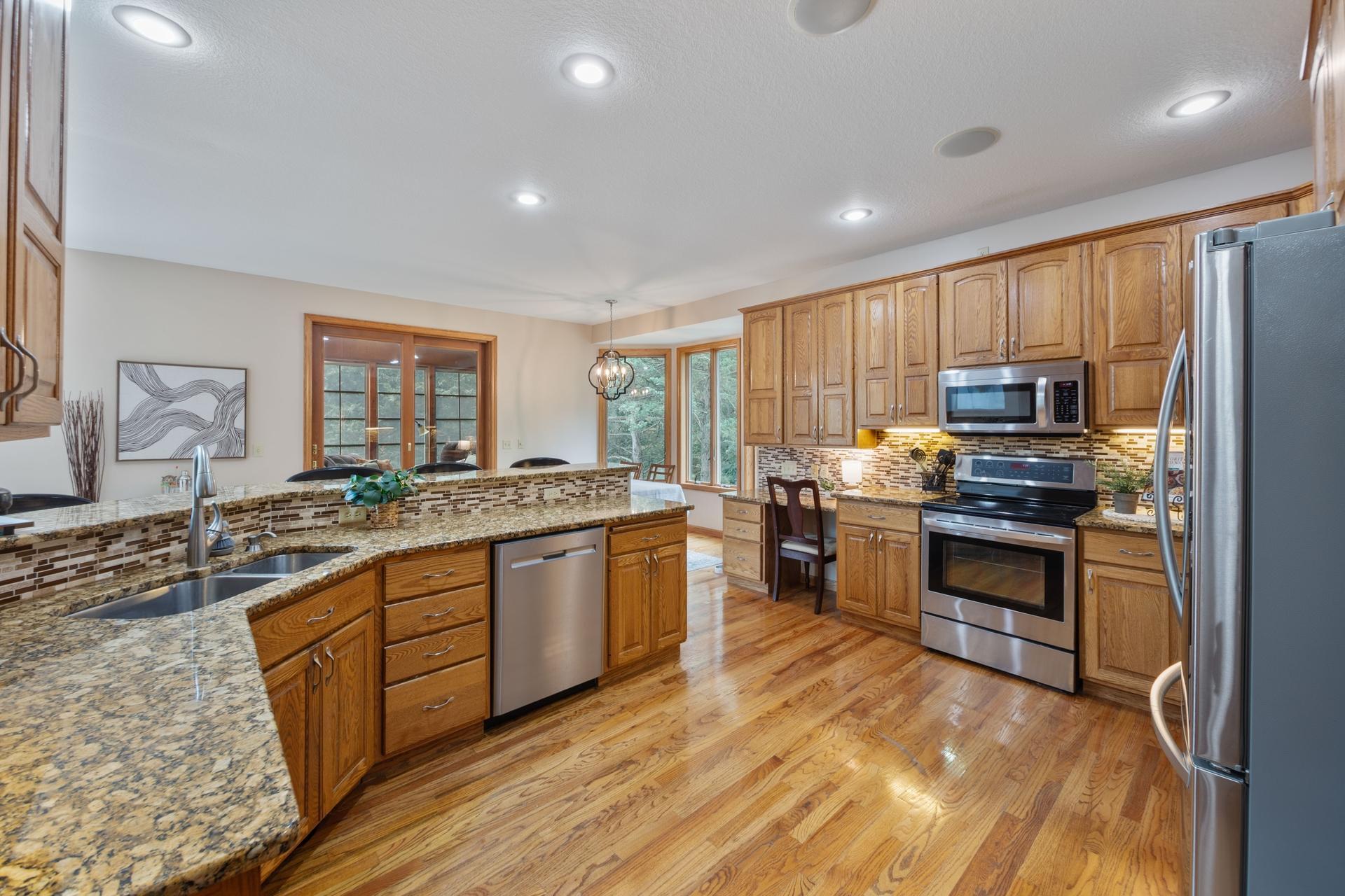 715 Crosby Drive Property Photo 13