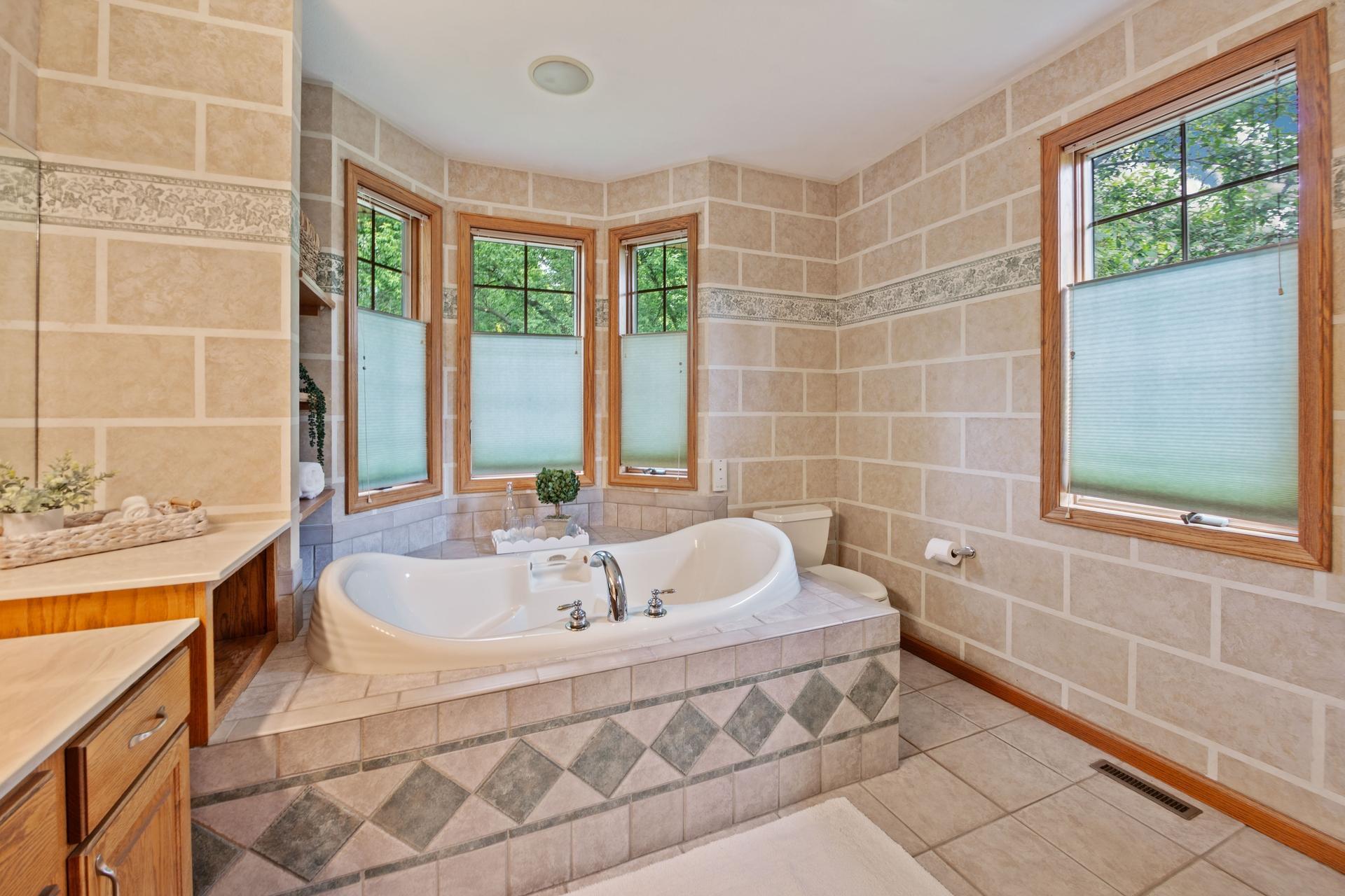 715 Crosby Drive Property Photo 18