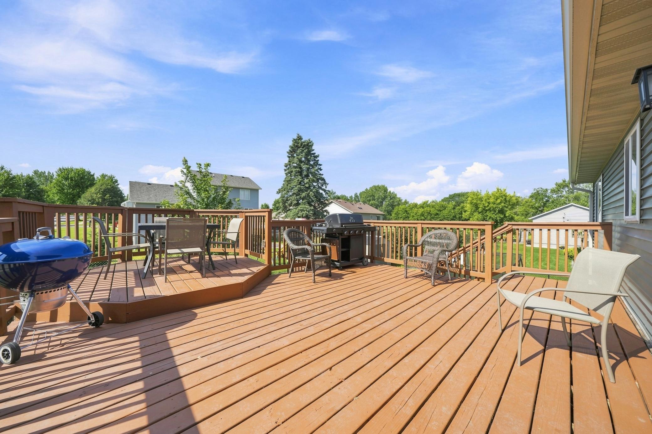 708 Maplebrook Drive Ne Property Photo 19